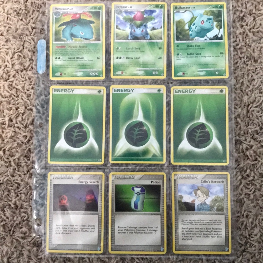 9 Pokemon Cards with card sleeve